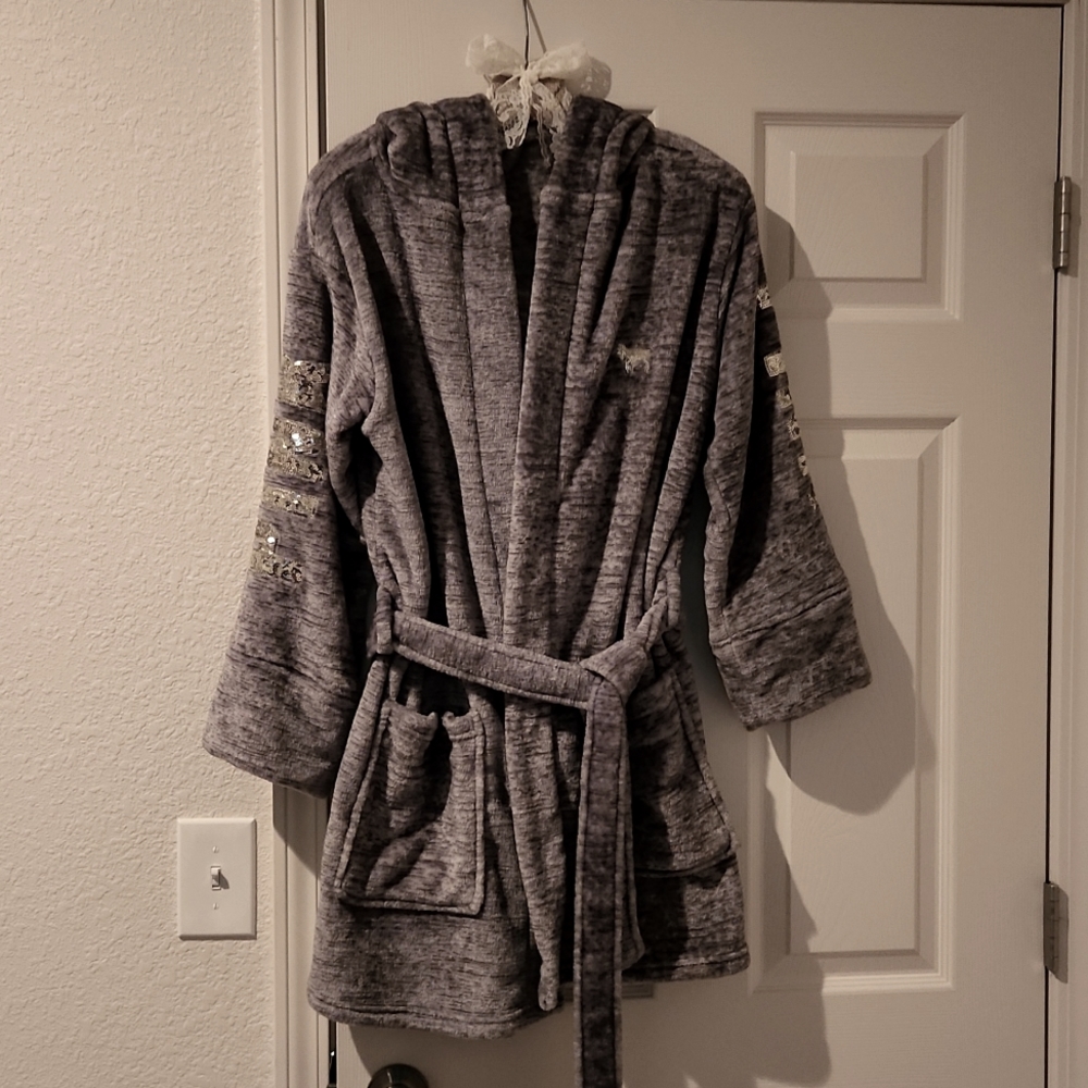 PINK, xs/s, gray with silver sequins